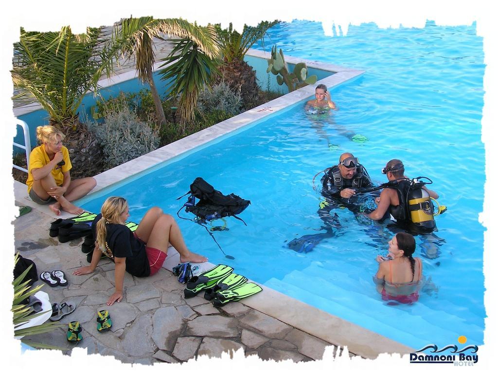 מלון Damnoni Bay מראה חיצוני תמונה